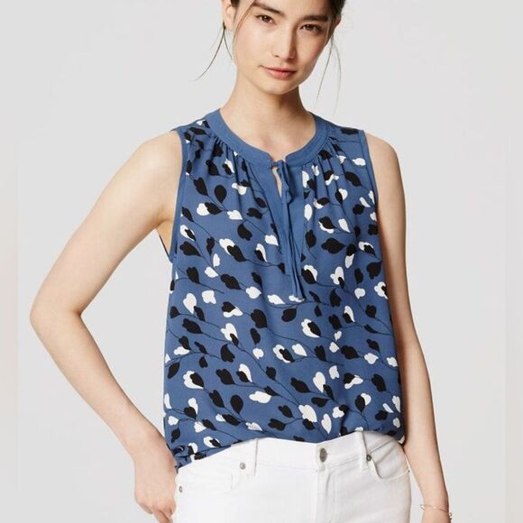 Ann Taylor Loft blue vine mixed media top size medium - Picture 1 of 8
